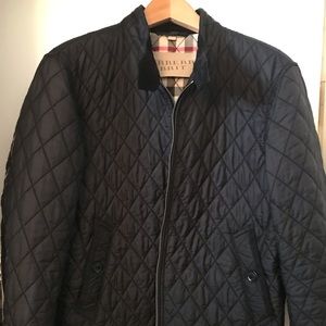 Burberry Quilted Jacket. Corduroy collar. Black.